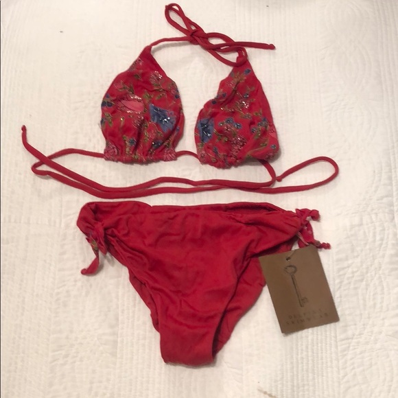 Delfina Swimwear Bikini - Picture 3 of 6